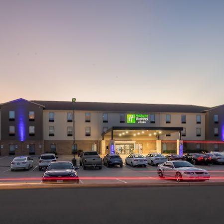 Holiday Inn Express & Suites N Waco Area - West By Ihg Luaran gambar