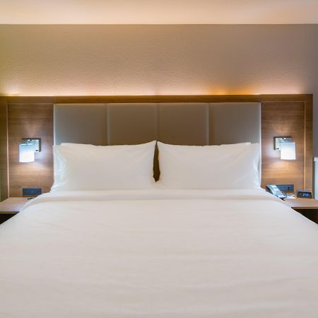 Holiday Inn Express & Suites N Waco Area - West By Ihg Luaran gambar