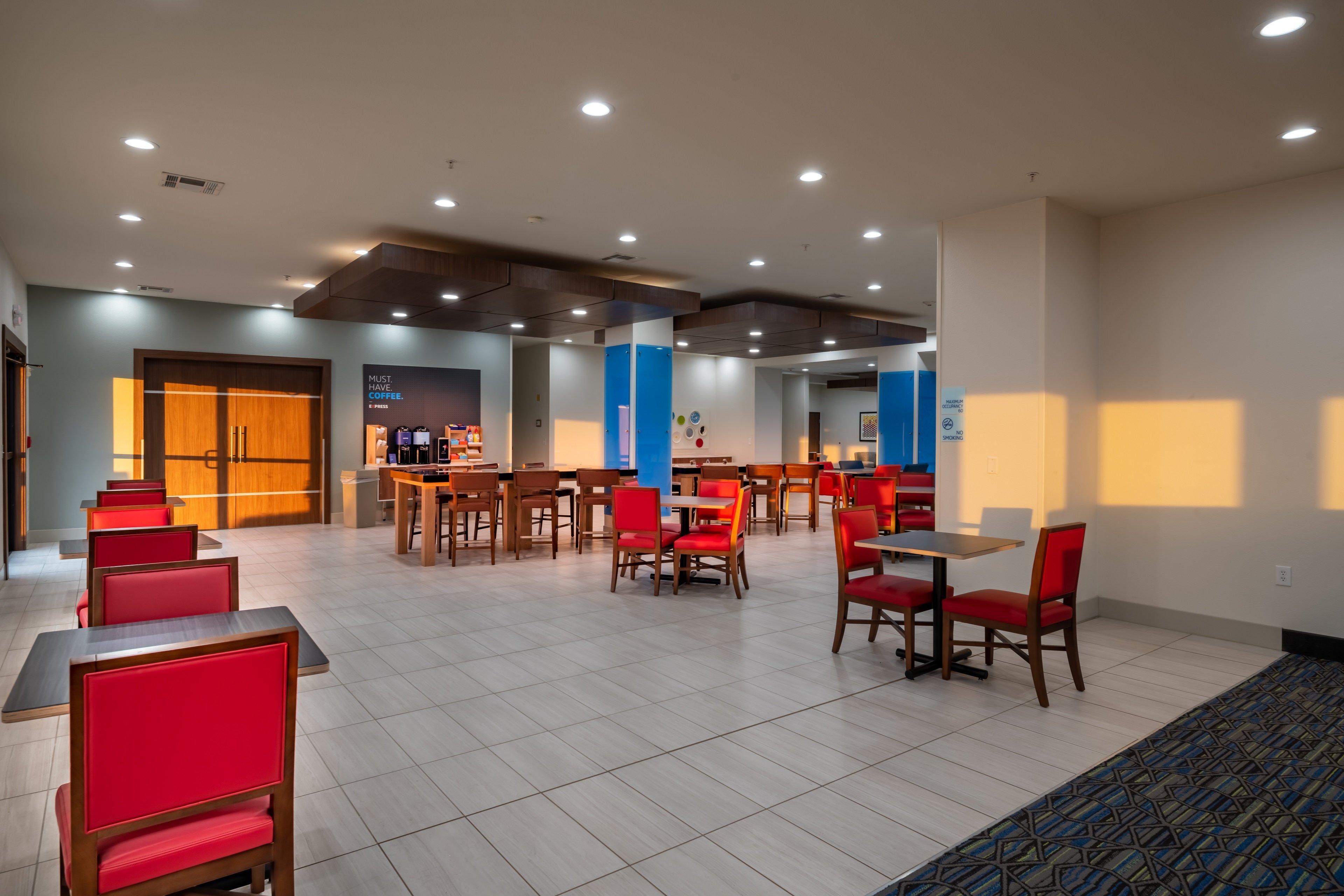 Holiday Inn Express & Suites N Waco Area - West By Ihg Luaran gambar